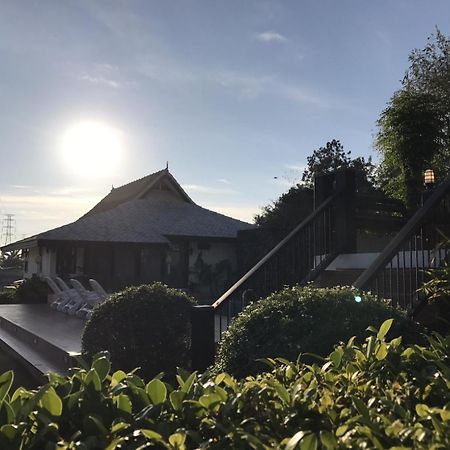 The Loft Riverside Chiangmai Hotel Чиангмай Екстериор снимка