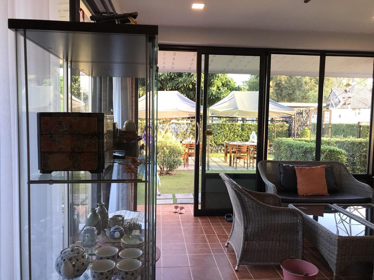 The Loft Riverside Chiangmai Hotel Чиангмай Екстериор снимка